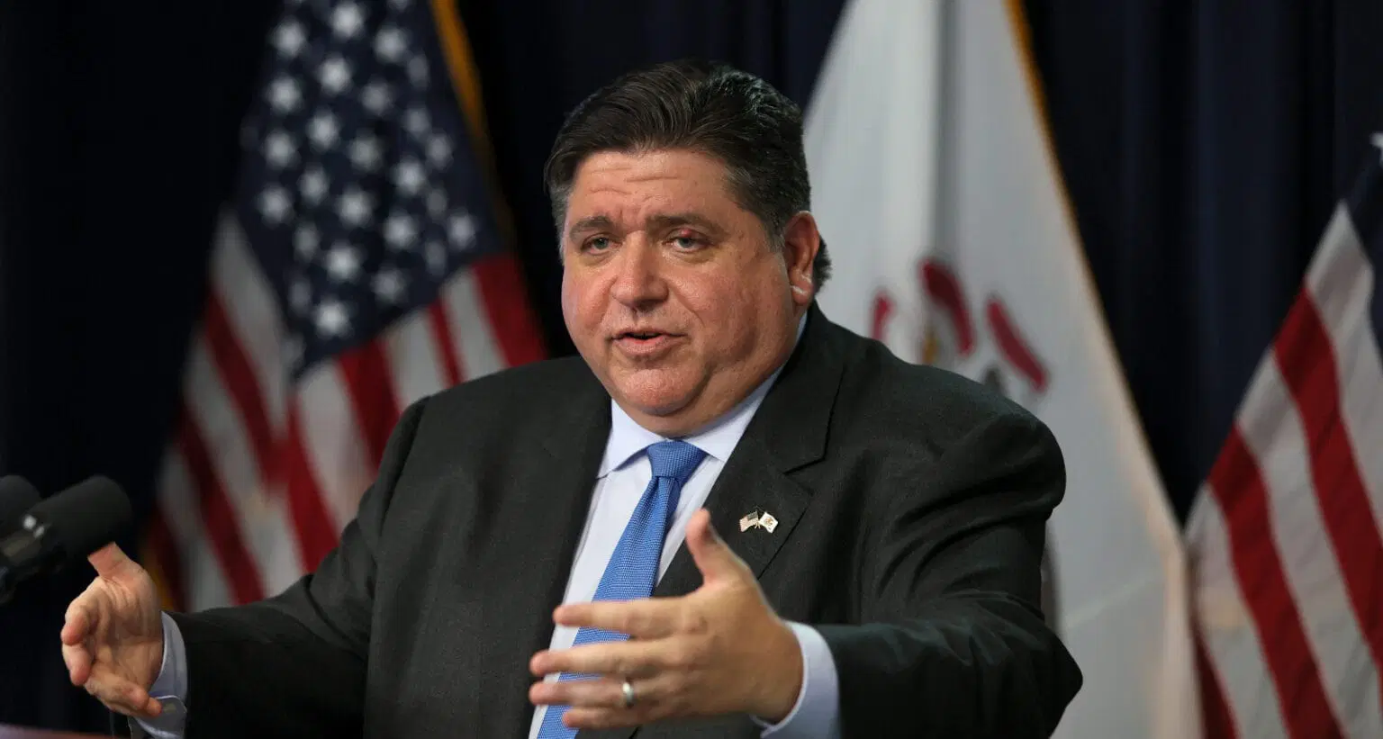 Blue State Governor Promises To Shield Texas Dems From Arrest - Lunar ...